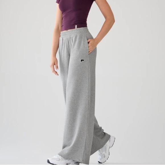 Pants - Stylish Gray Wide-Leg Women's Pants